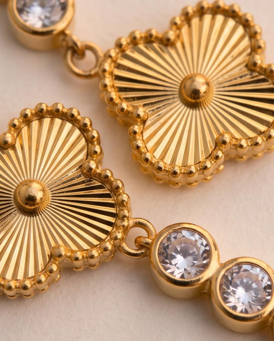 18K Gold Plated Laser-Cut Clover Bracelet with CZ Accents (Radiance Station)